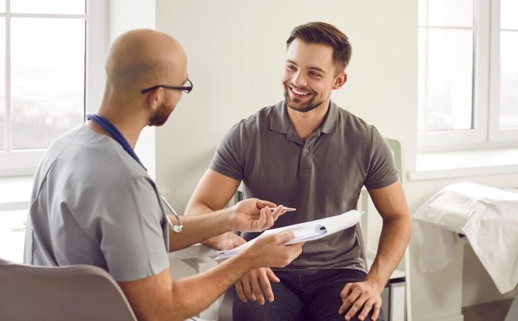 One-on-one consultation during detox for first responders in New Jersey.
