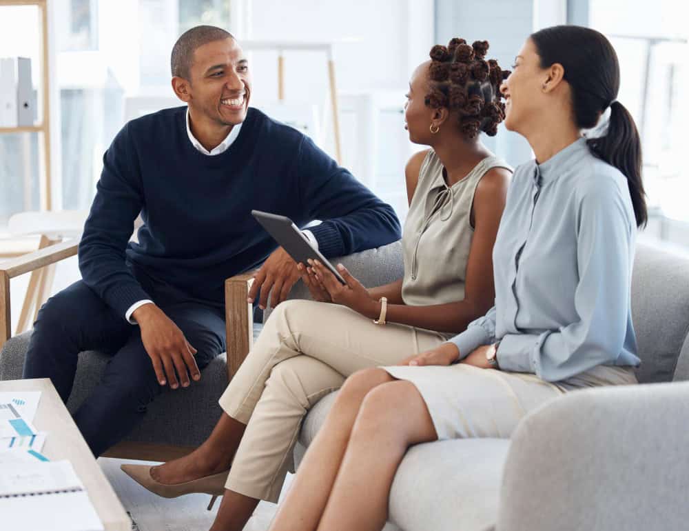 Clients meeting with case manager during alcohol and drug case management in NJ consultation at Enlightened Recovery Detox